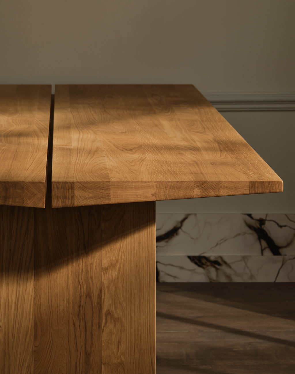 Lelou Dining Table