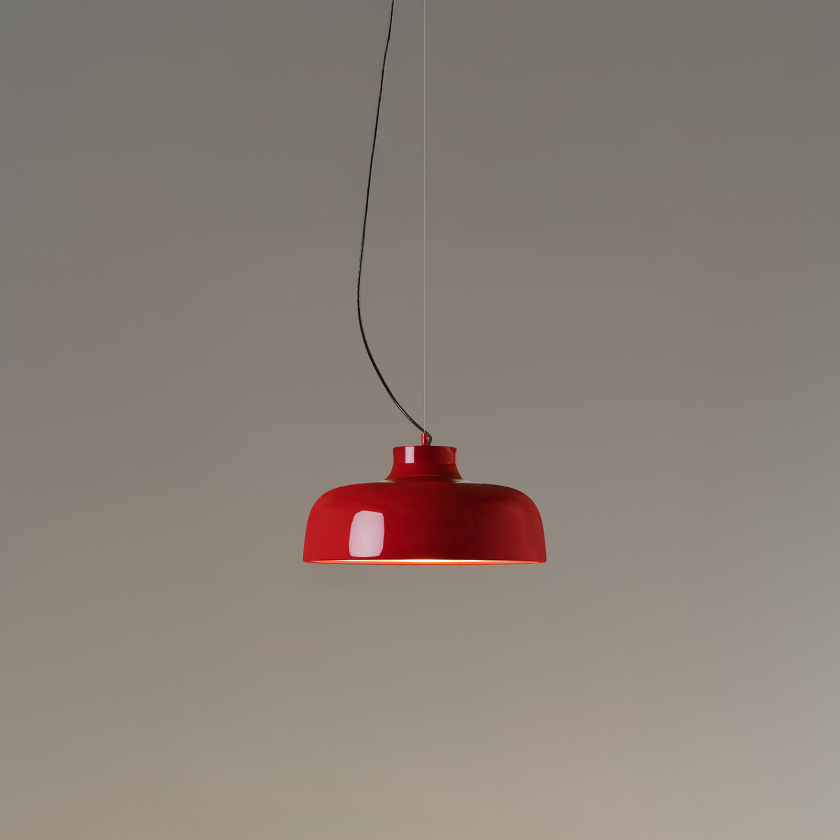 M68 Pendant Lamp