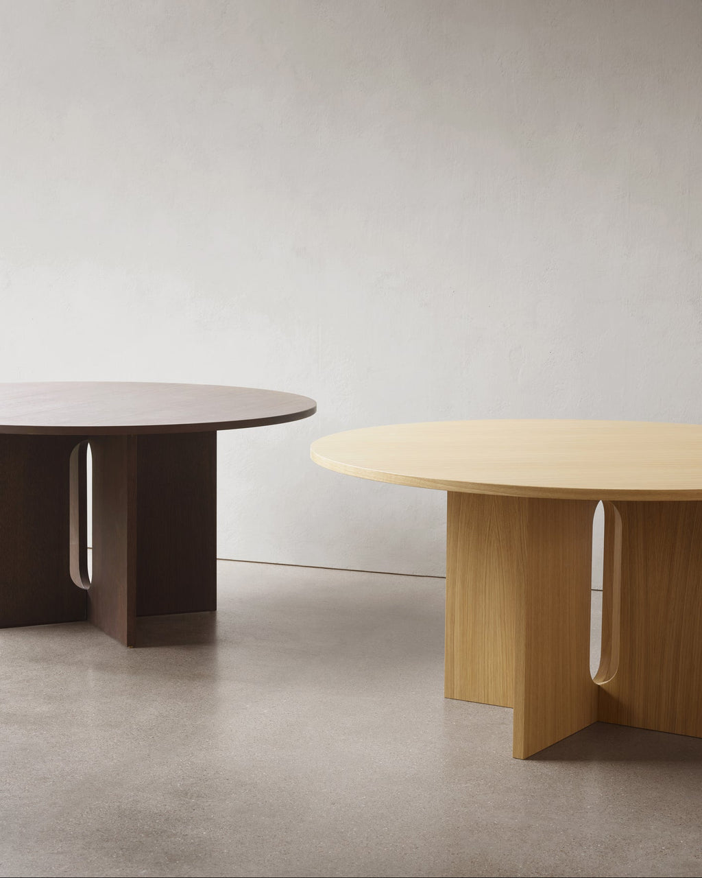 Androgyne Dining Table | Round
