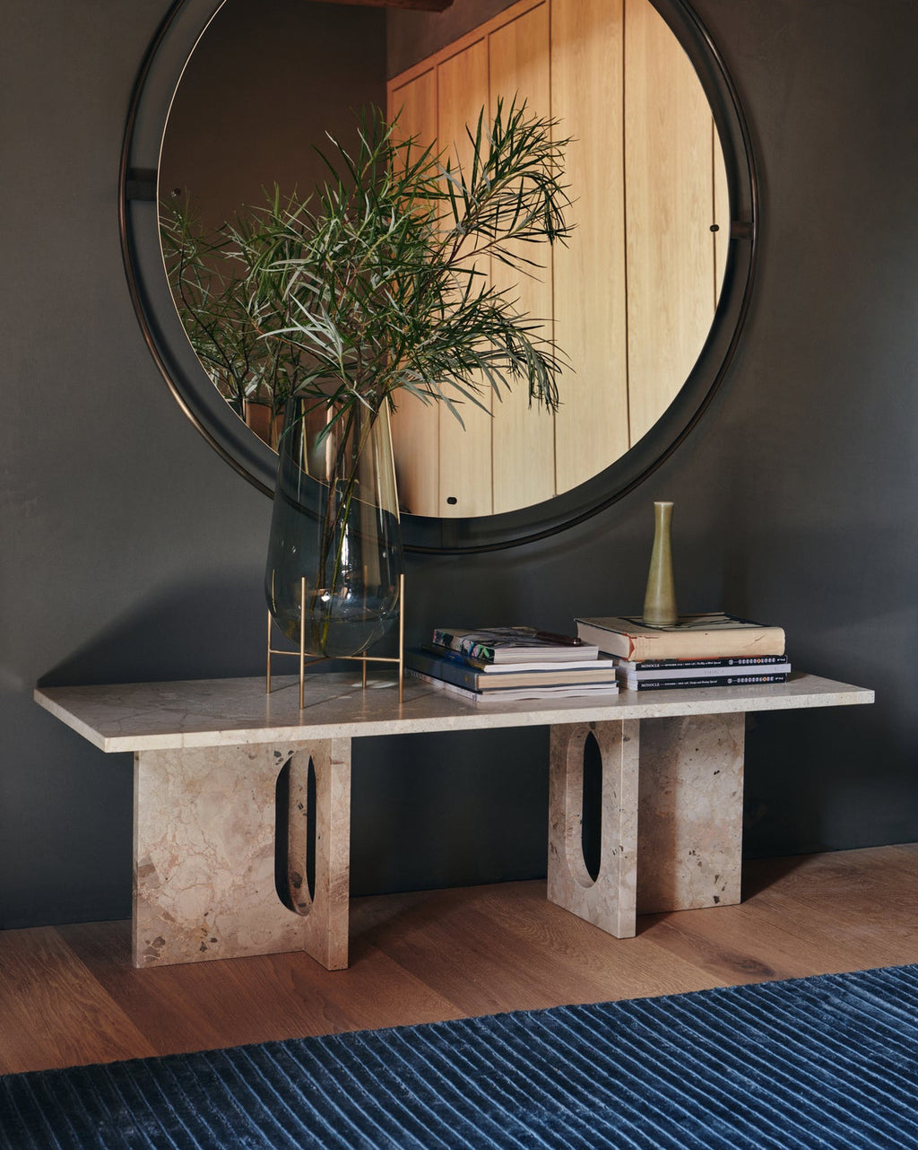 Androgyne Lounge Table | Stone - Marble