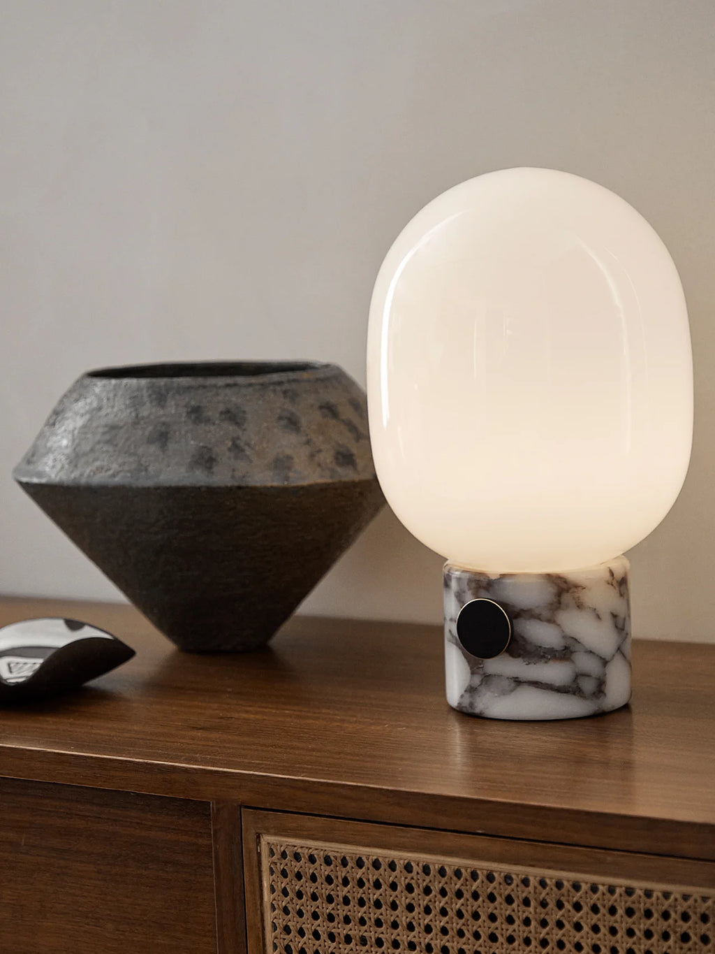 JWDA Table Lamp / Large