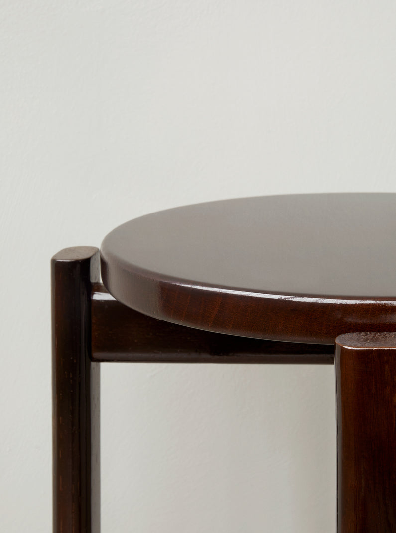 Passage Stool