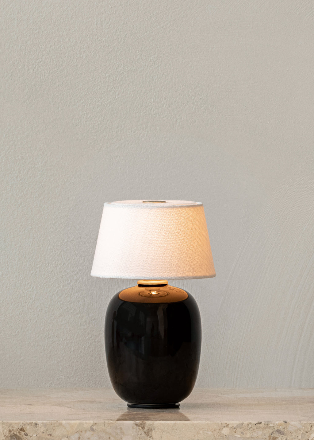 TORSO TABLE LAMP, PORTABLE