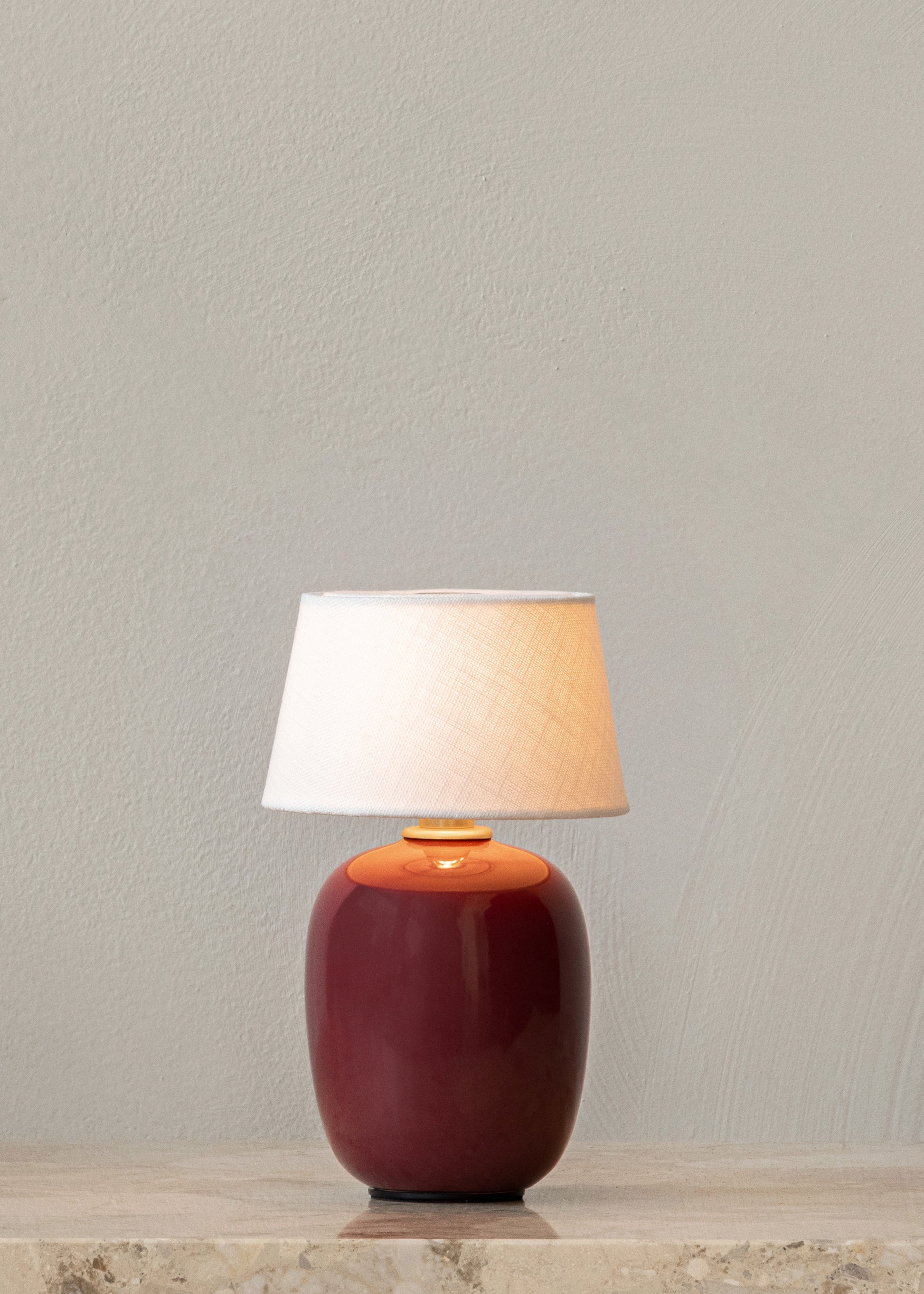 TORSO TABLE LAMP, PORTABLE