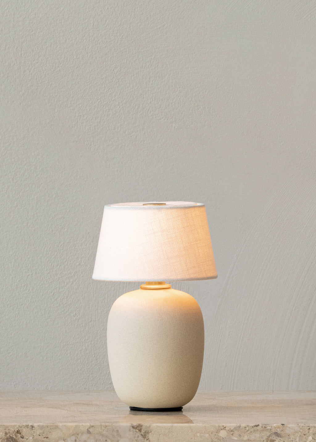 TORSO TABLE LAMP, PORTABLE