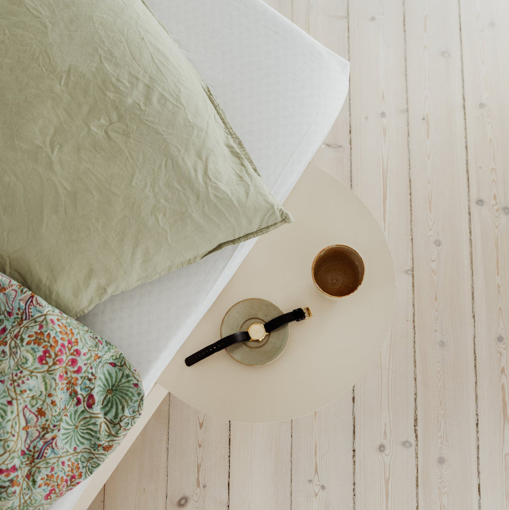 Bed 90 – 180 cm (Low)