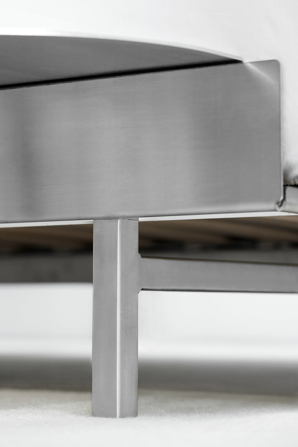 Bed 90 – 180 cm (High)