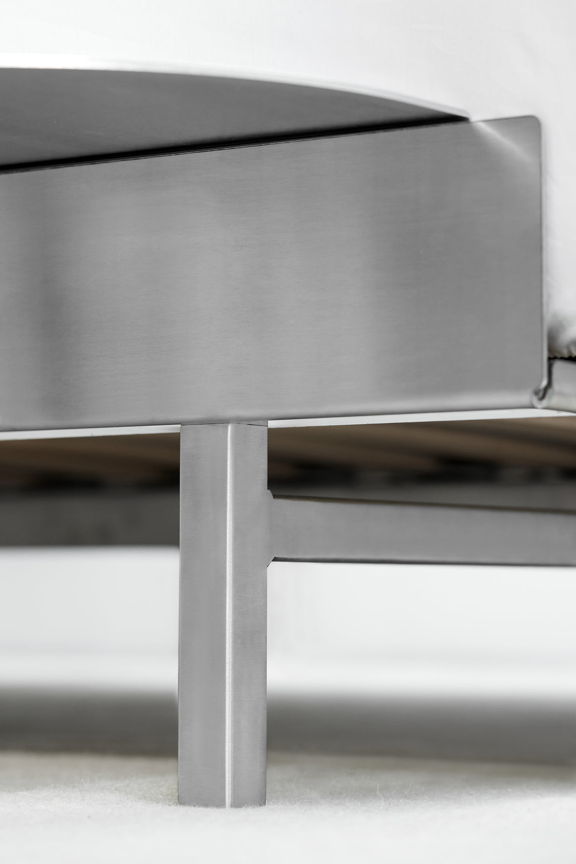 Bed 90 – 180 cm (High)