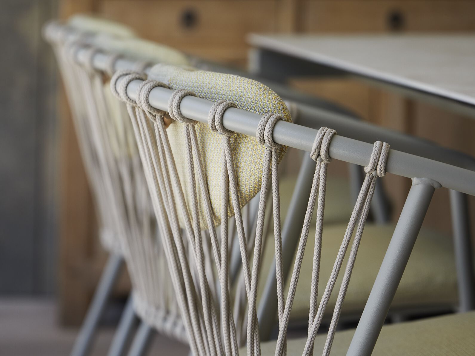 BAGA Chair / Two-pieces Upholstery