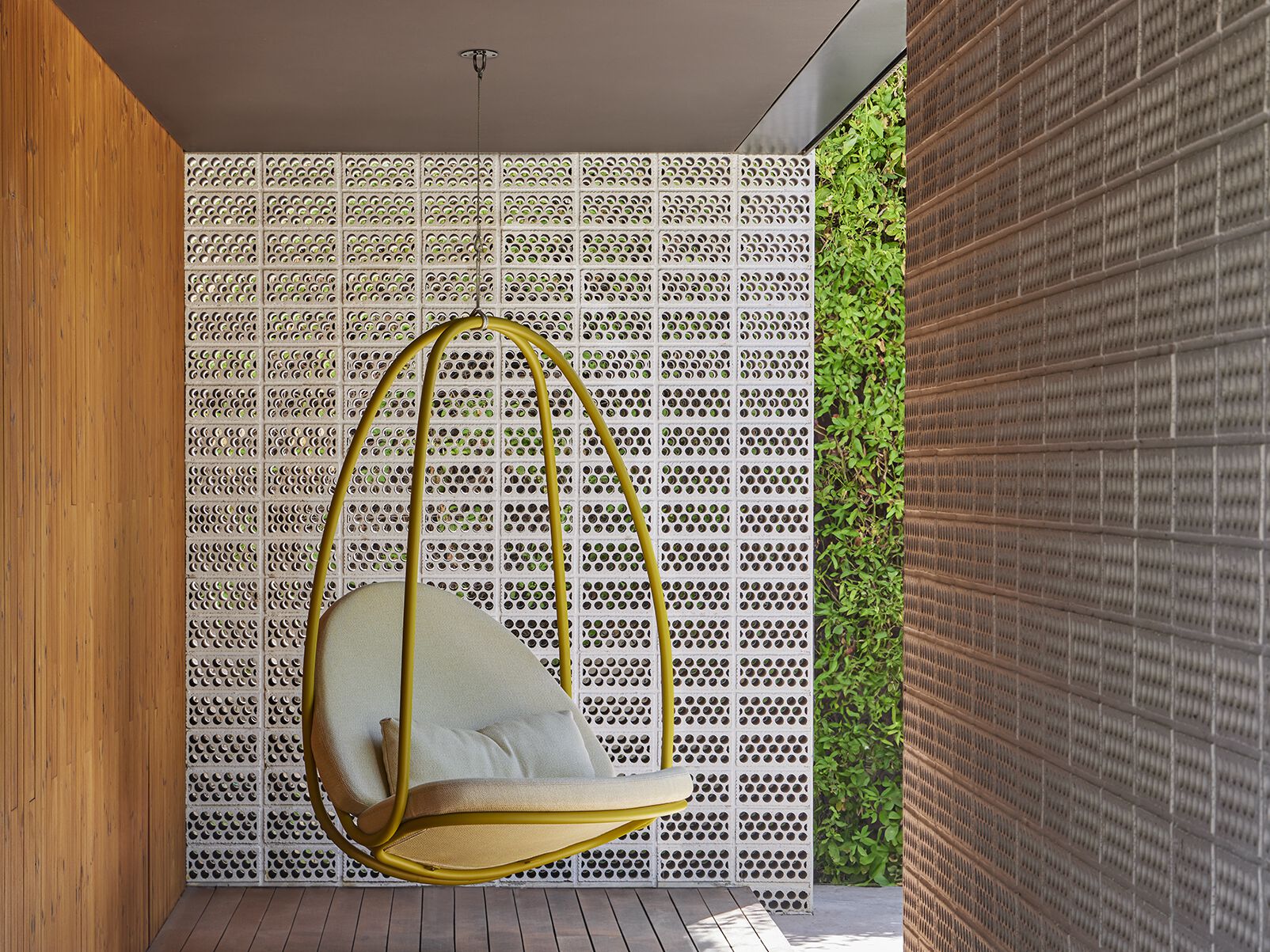 NIU / Swing Chair
