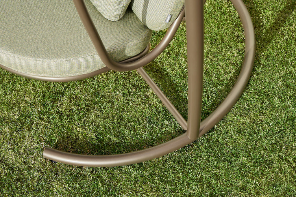 NIU / Metal Garden Armchair