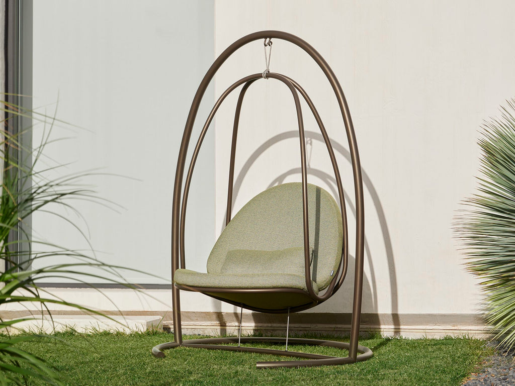 NIU / Metal Garden Armchair