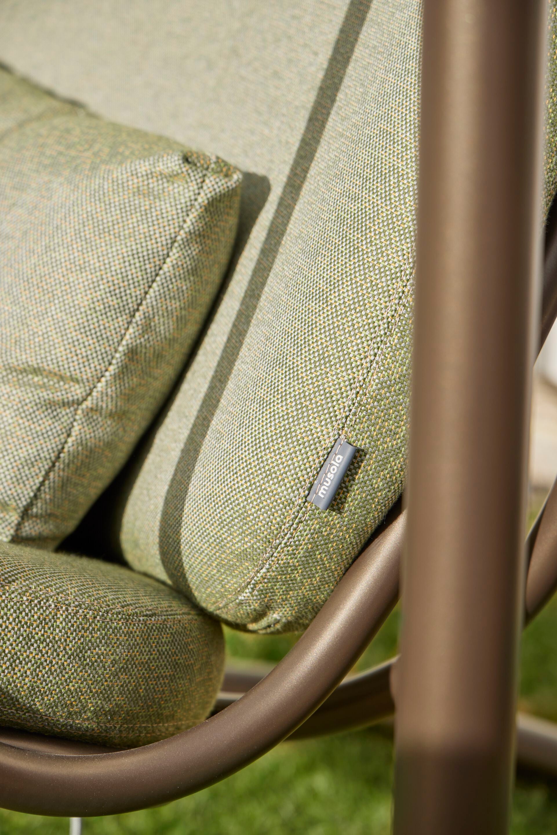 NIU / Metal Garden Armchair