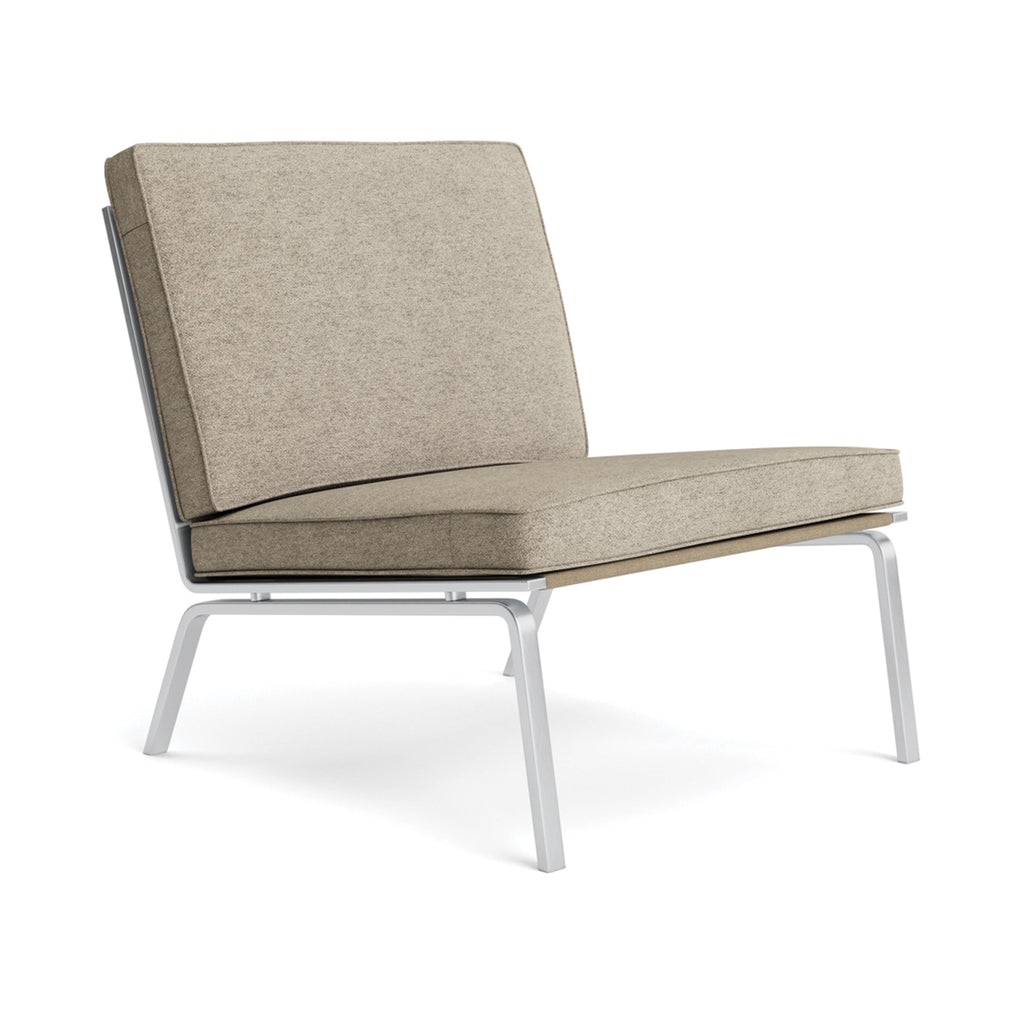 Man Lounge Chair