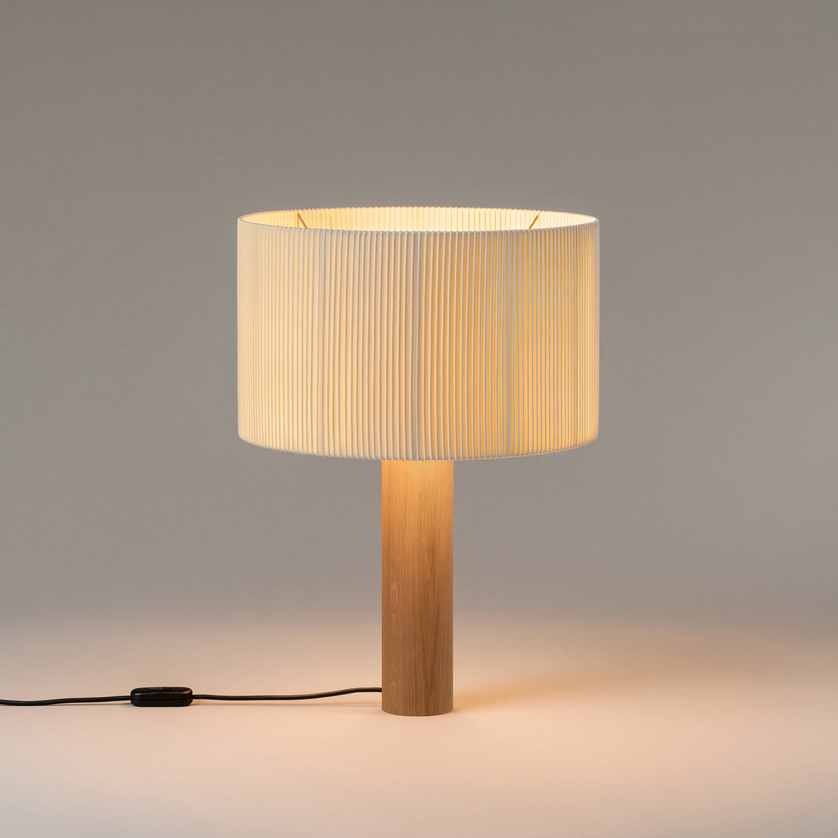 Moragas Table Lamp