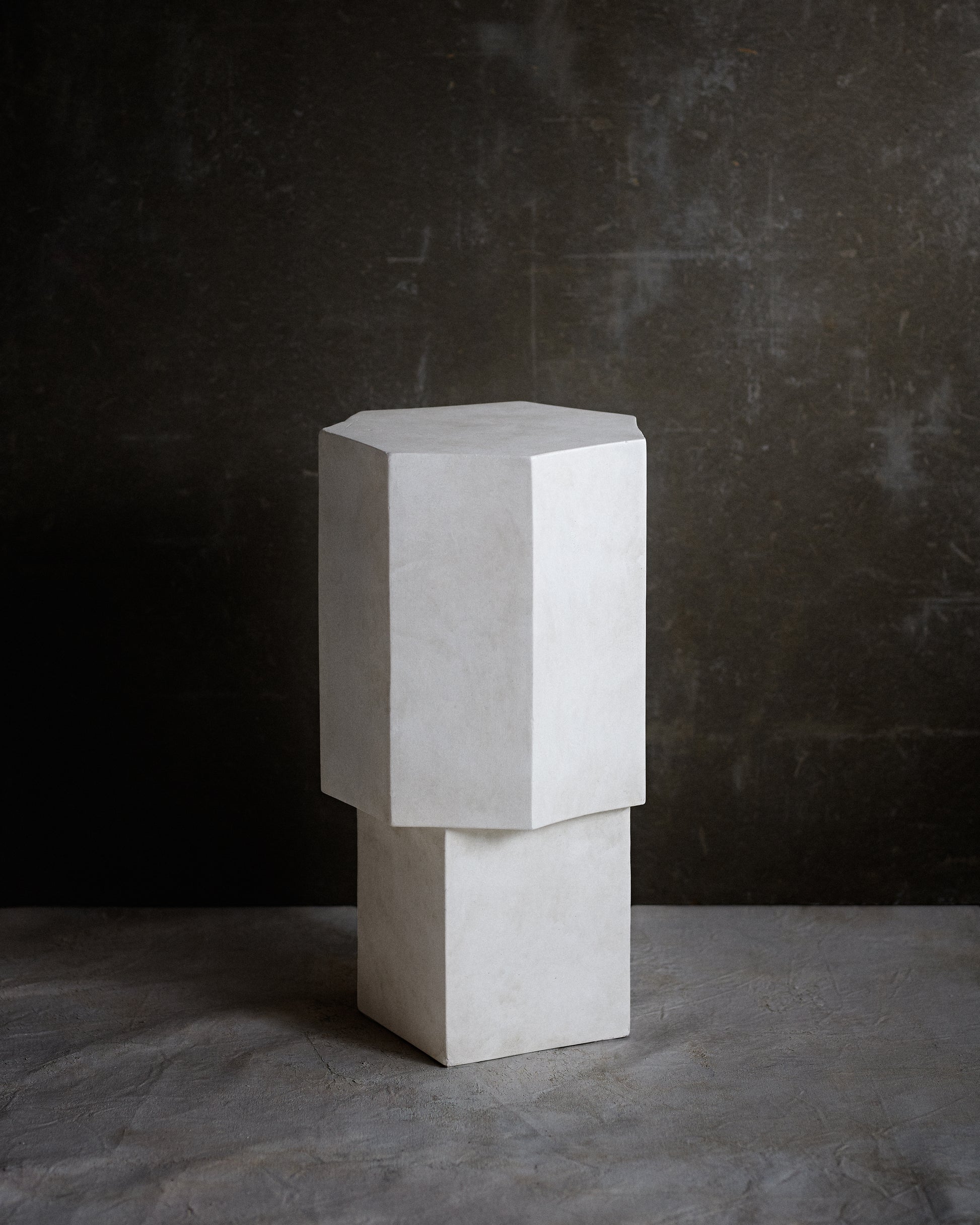 QUARTZ SIDE TABLE
