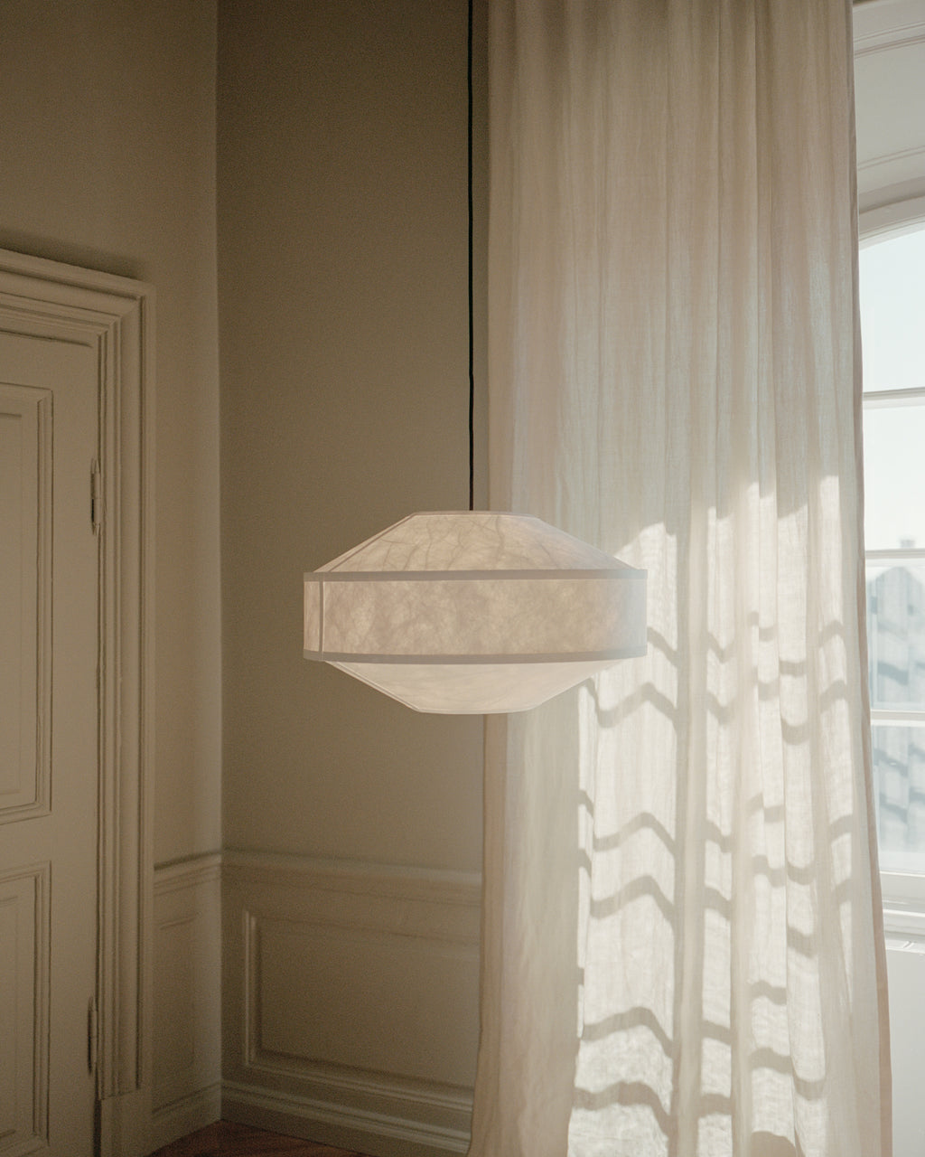 Kite Pendant Lamp