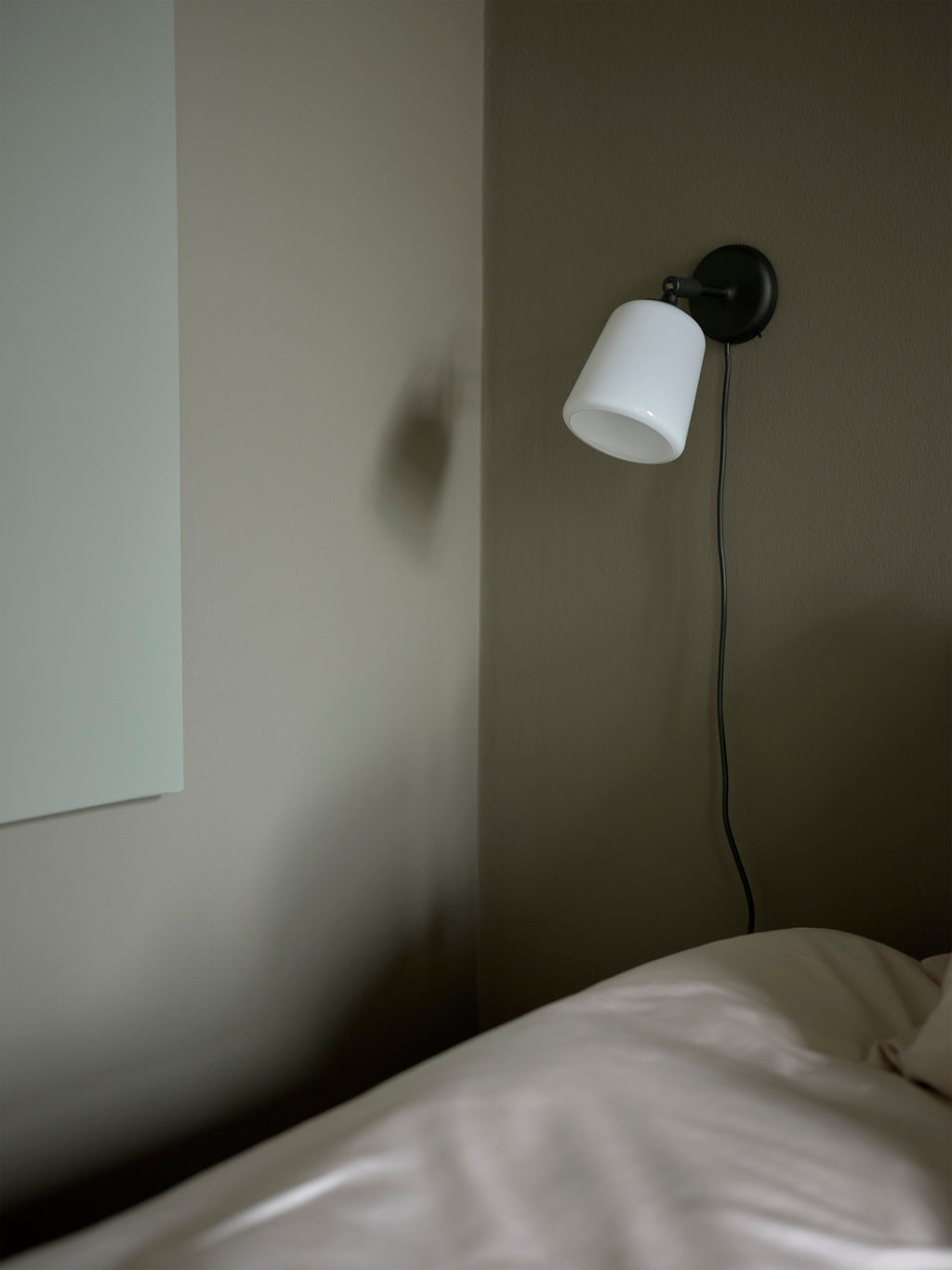 Material Wall Lamp