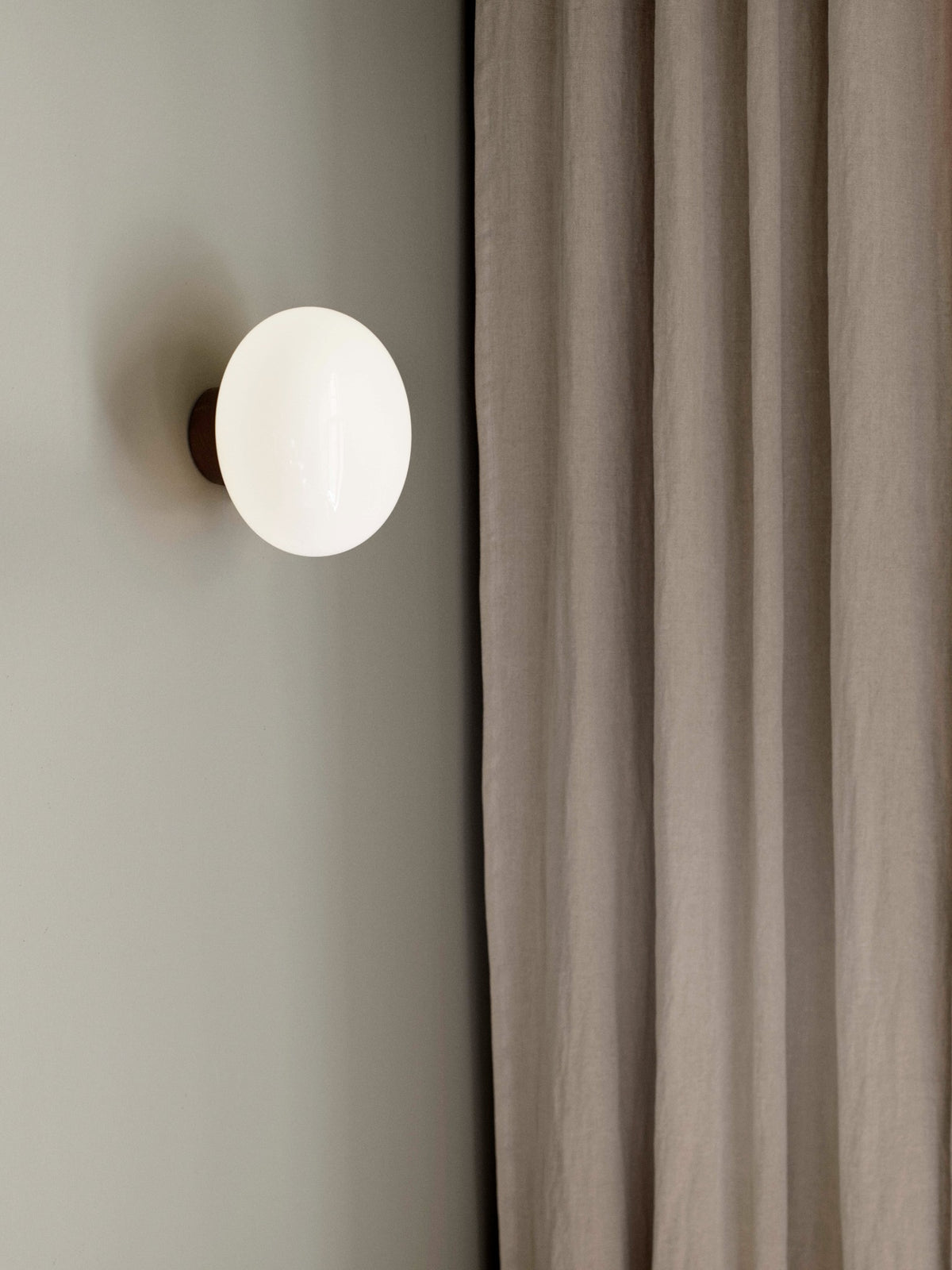 Karl-Johan Wall Lamp