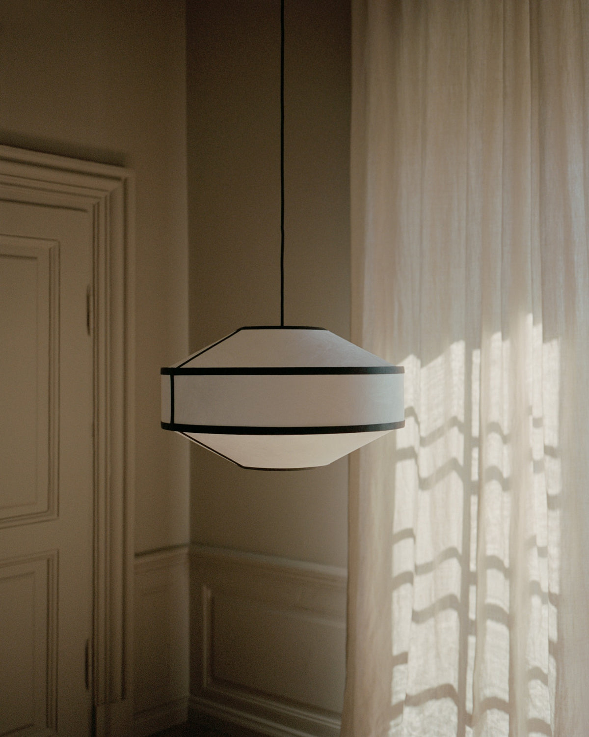 Kite Pendant Lamp