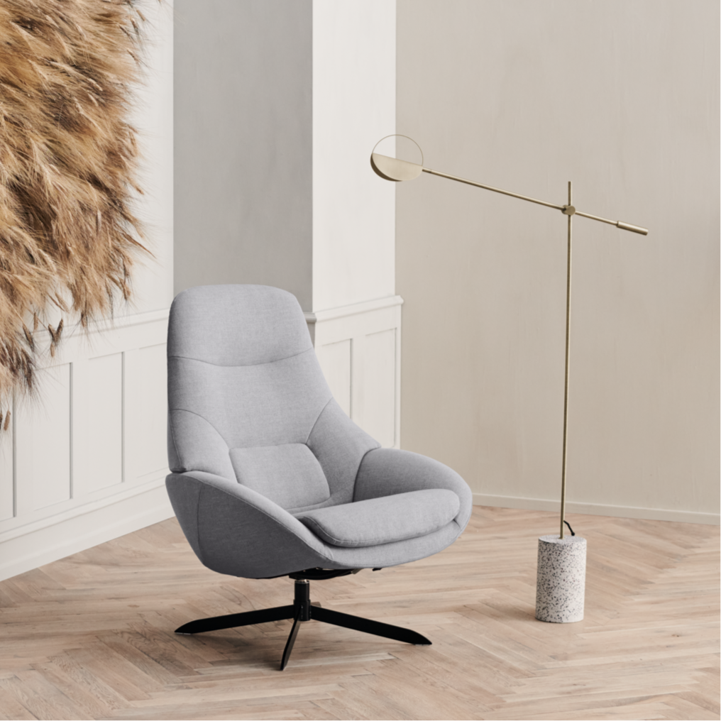 Saga Armchair