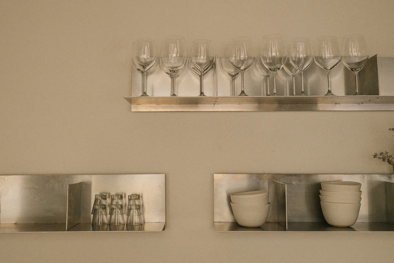 RIVET SHELF | ALUMINIUM | LARGE
