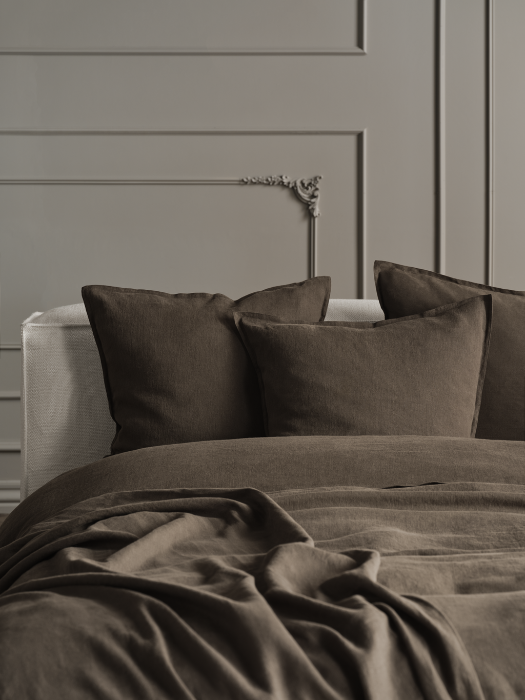 Cosima Bedframe