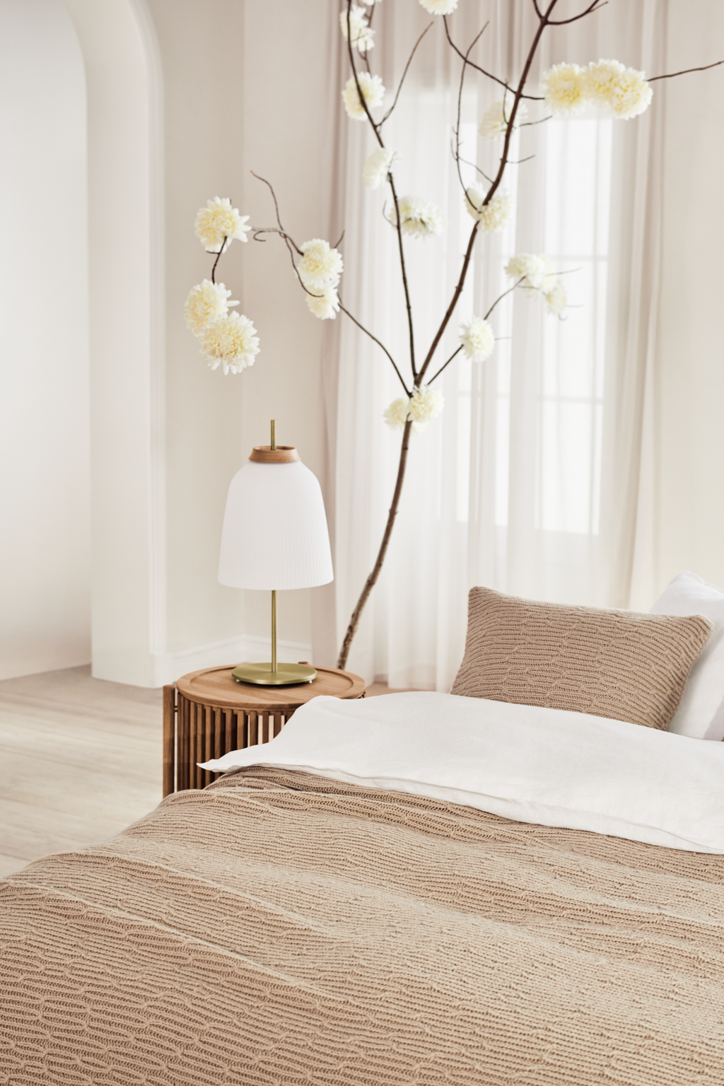 Campa Table Lamp