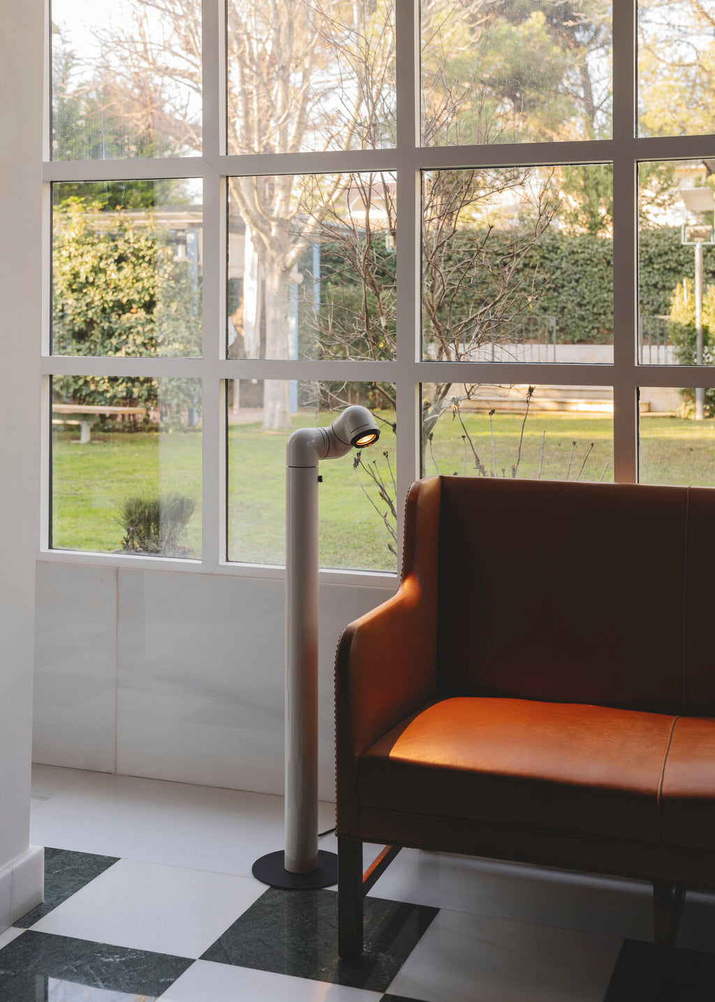 Tatu Alta Floor Lamp