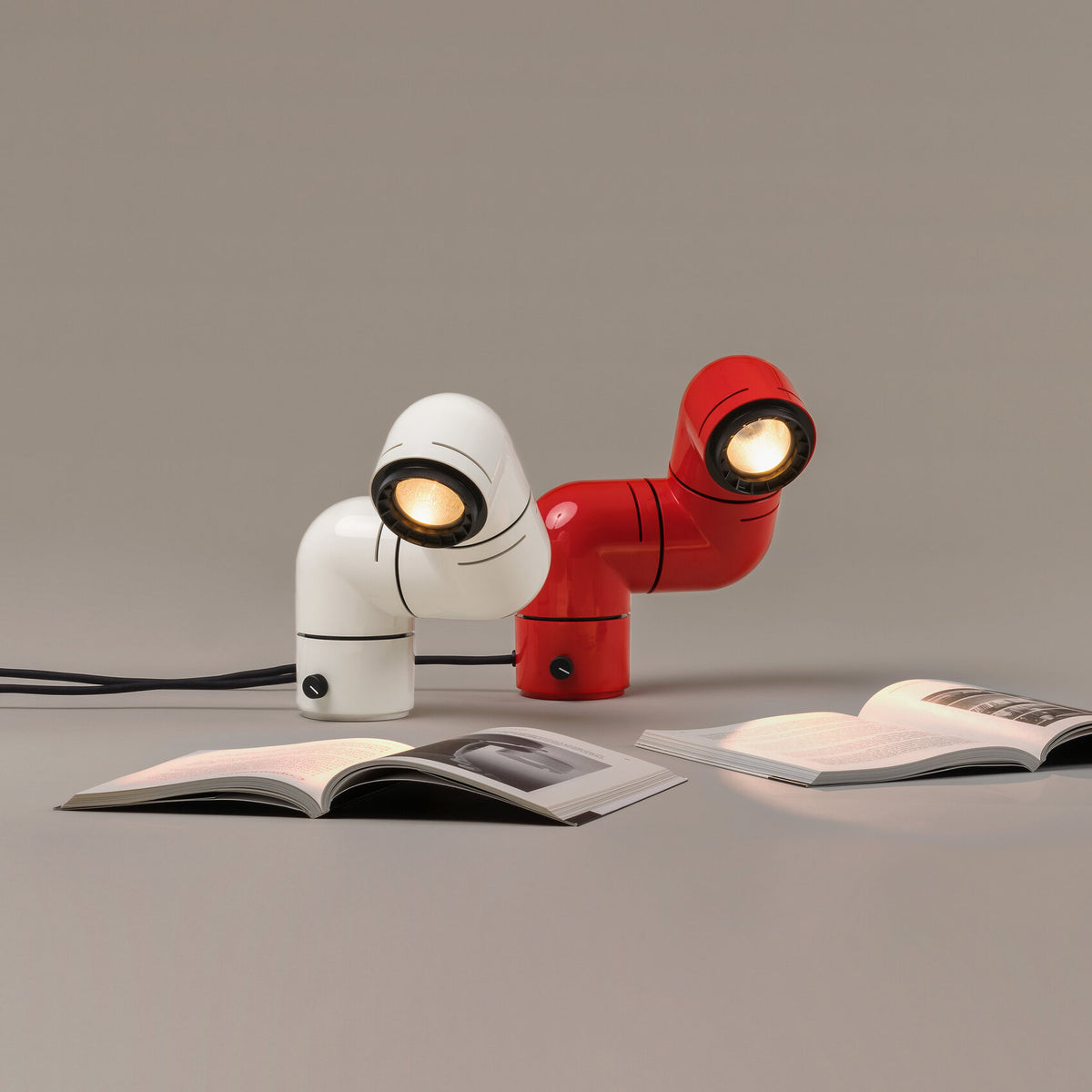 Tatu Table Lamp