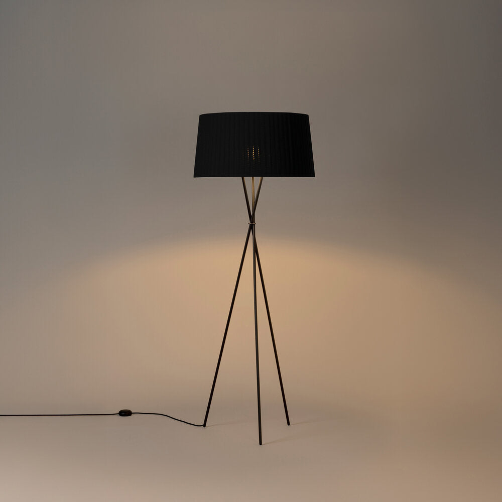 Trípode Floor Lamp