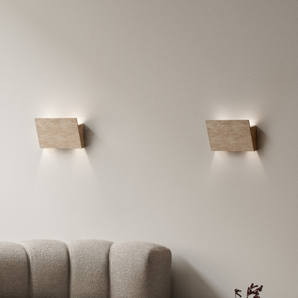GALLERY WALL LAMP