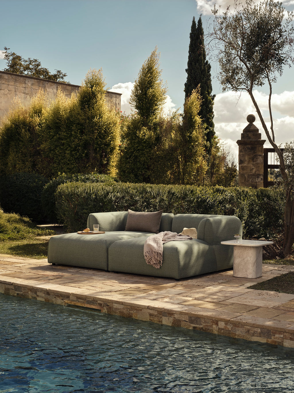 Arke Garden Sofa, 2 modules - 180 x 95 cm