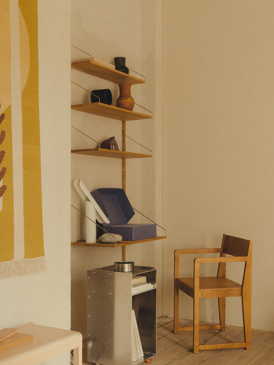 Armrest Chair 01 | Warm Brown Birch