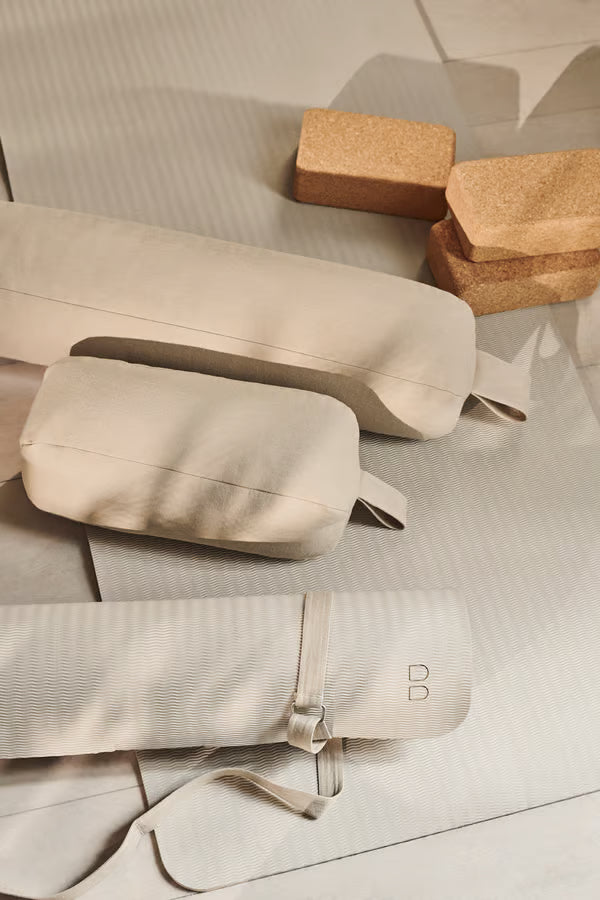 Lenya Yoga Mat w. strap / Sand