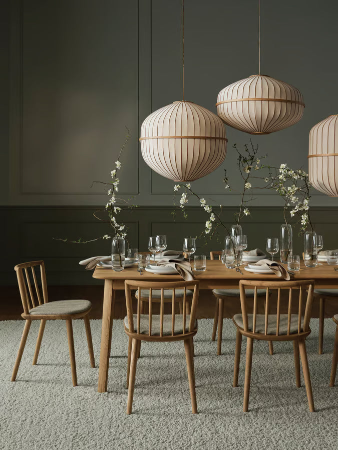 Lucén Pendant - cylinder, Ø28 x H37,5 cm / Dark oiled oak