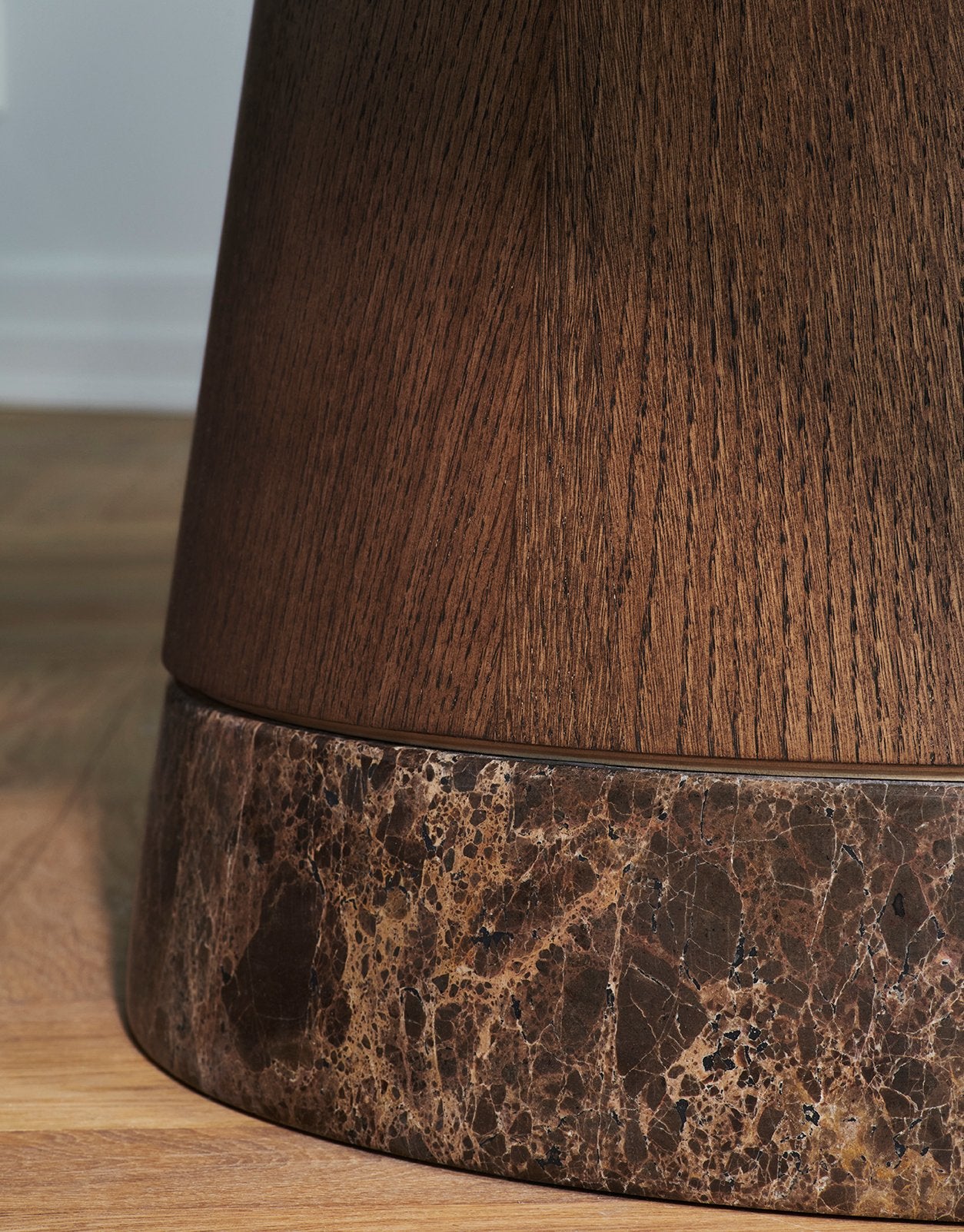 Piro Dining Table / Ø125 cm