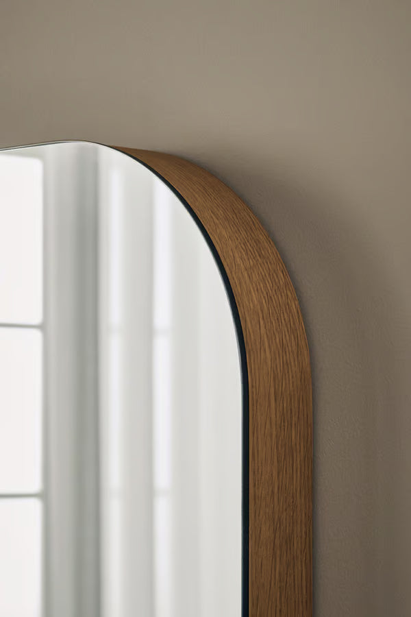 Vala Mirror - square 90x90 / Lacquered oak, Veneer