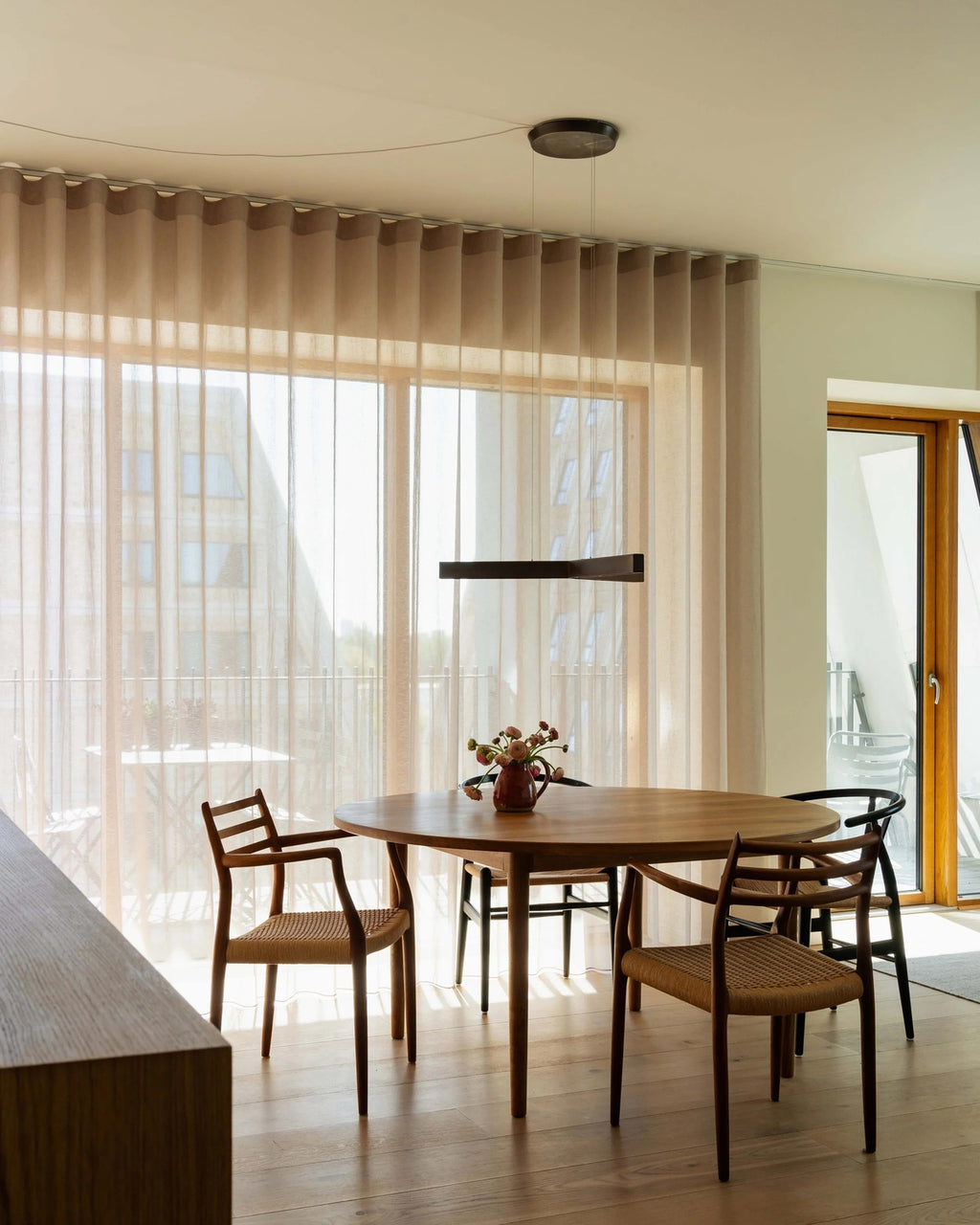 Y-MODEL Pendant Lamp