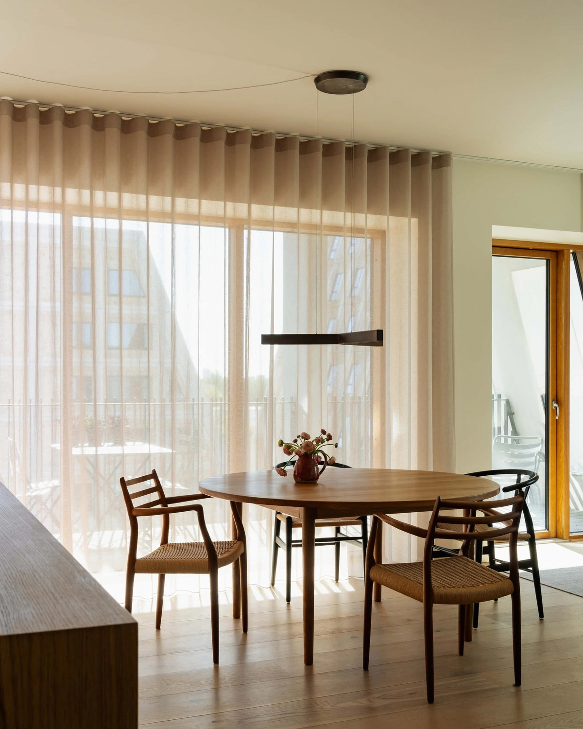 Y-MODEL Pendant Lamp