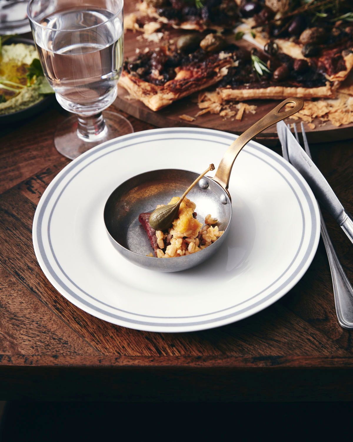 Dinner plate, Bistro, Grey Café Society