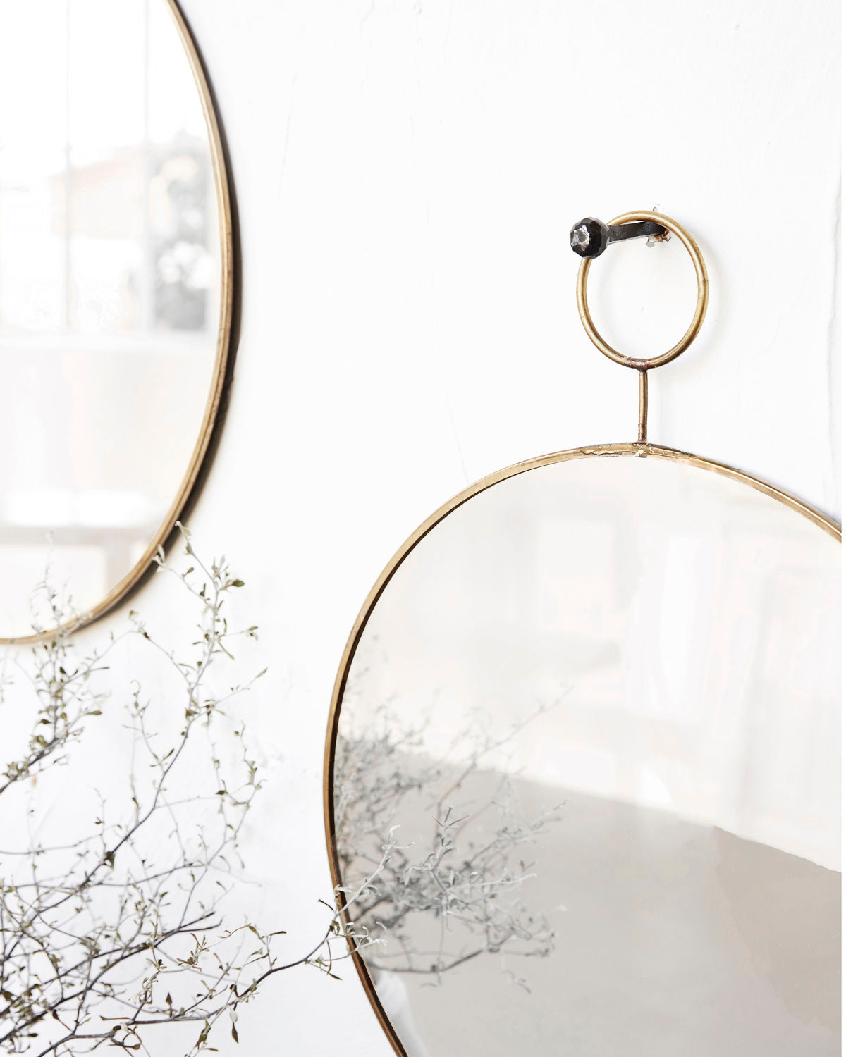 Mirror, The Loop, Brass