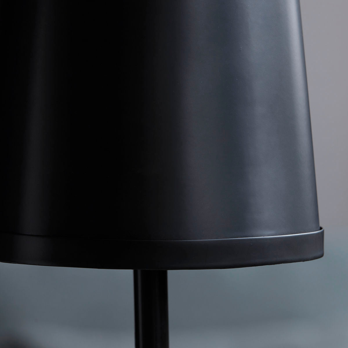 Table lamp, Noida, Black House Doctor