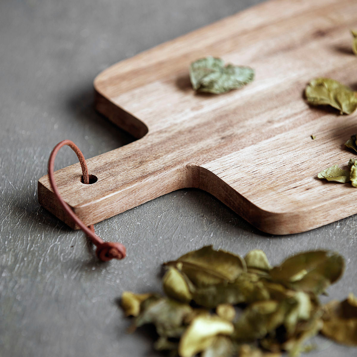 Cutting board, Walnut, Nature House Doctor