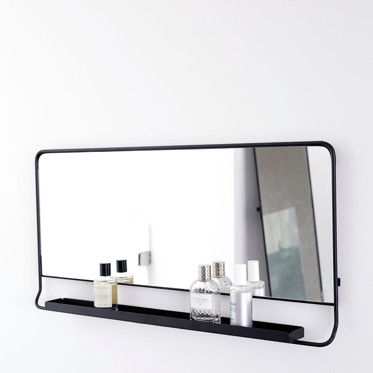 Mirror w. shelf, Chic, Black